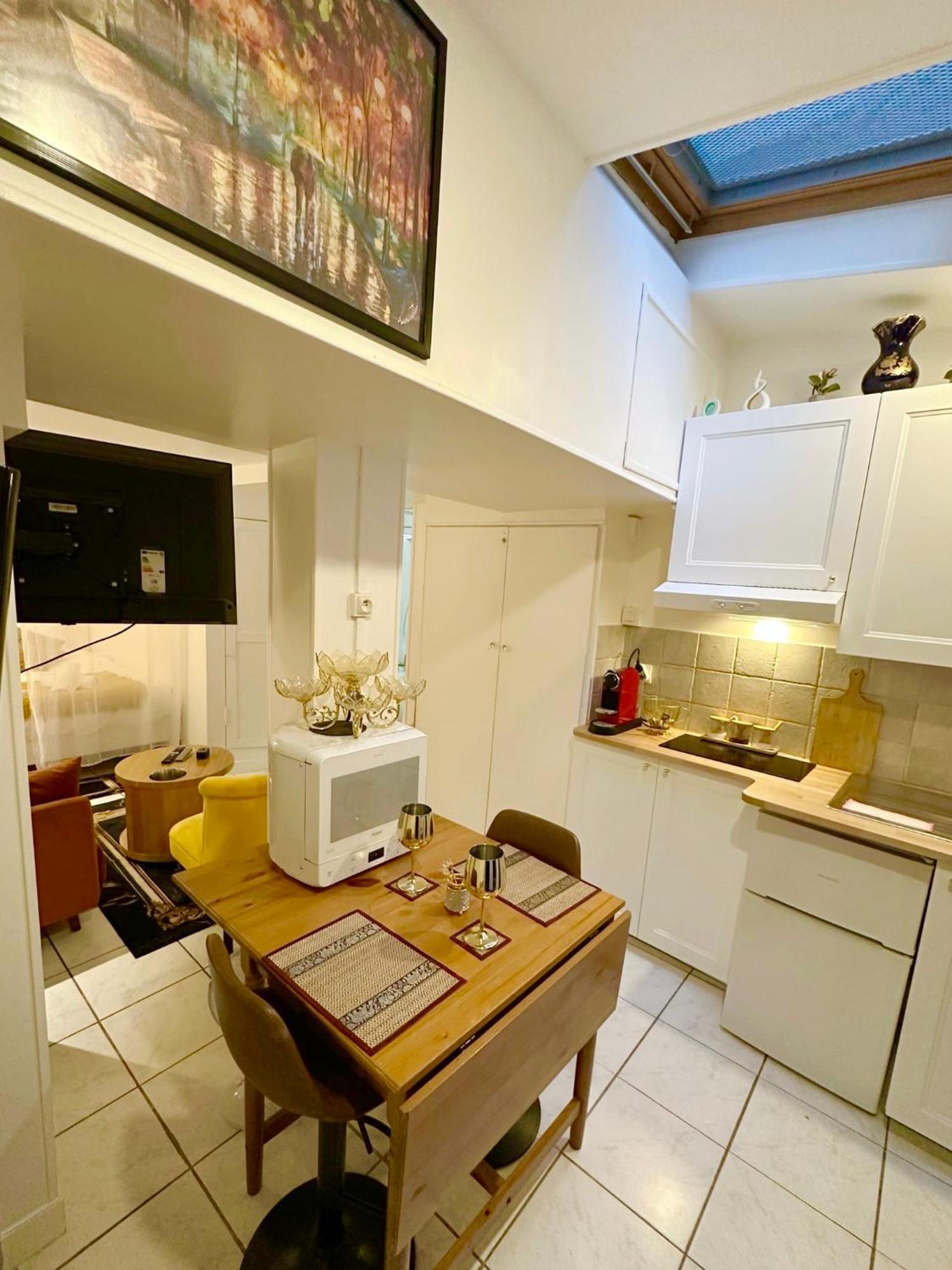 Sympathy Studio For 2 Near The Sacre Coeur Paris Exterior photo